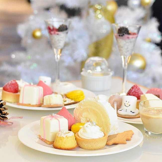【4位】純白のクリスマスを再現。「ヒルトン東京ベイ」が贈るクリスマスデザートビュッフェ