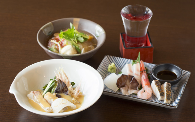 瀬戸内海の魚と地酒を味わう。広島はしご酒