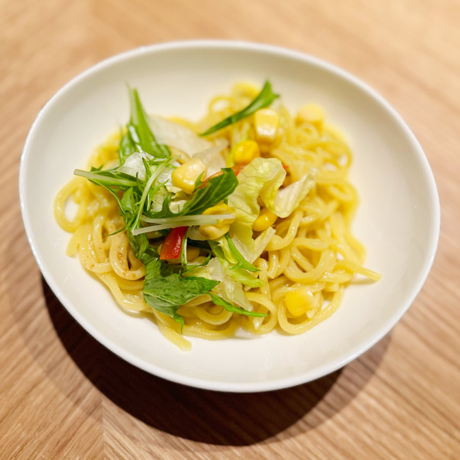 横浜ベイシェラトン ホテル＆タワーズ「コンパス」　北海道ビュッフェ　ラーメンサラダ