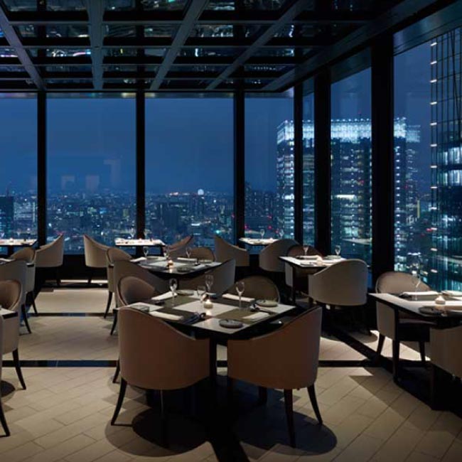 BREEZE OF TOKYO／丸ビル最上階で出会う東京夜景と最先端フレンチグリル