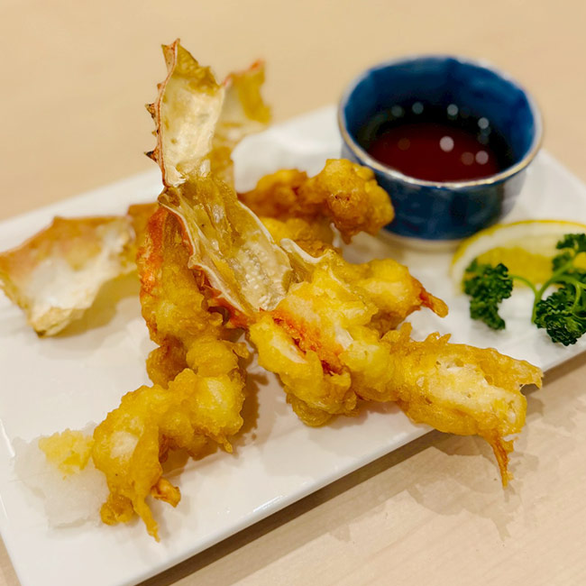 海鮮・鮨 食べ放題 かに村 上野本店　ビュッフェ　タラバガニの天麩羅