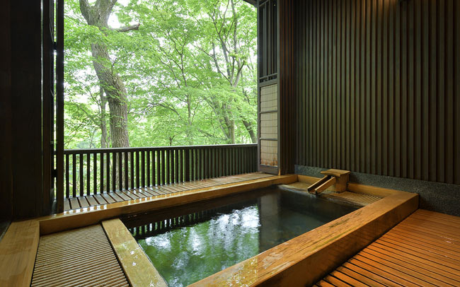那須温泉の客室露天風呂
