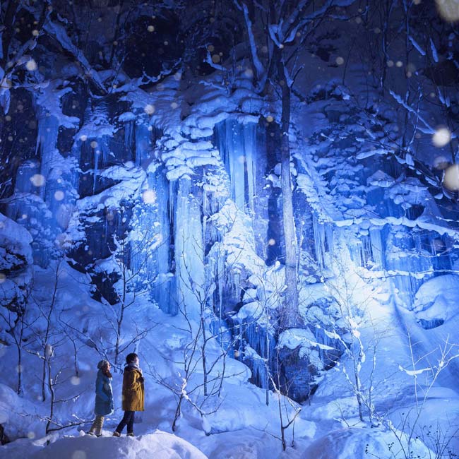 【奥入瀬渓流ホテル】純白の雪景色が広がる、秘境温泉を独り占め！「冬の絶景雪見露天」