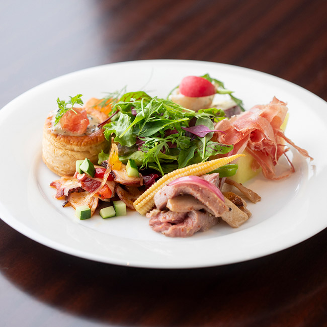 グランド ハイアット 東京「フレンチ キッチン」の贅沢なランチビュッフェ　前菜