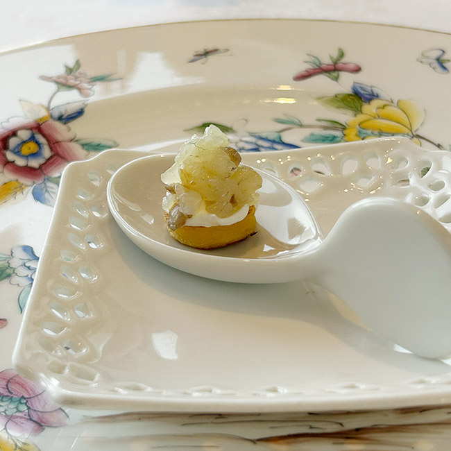 アンティカ　オステリア　デル　ポンテの高級イタリアンランチ　最初のお楽しみ