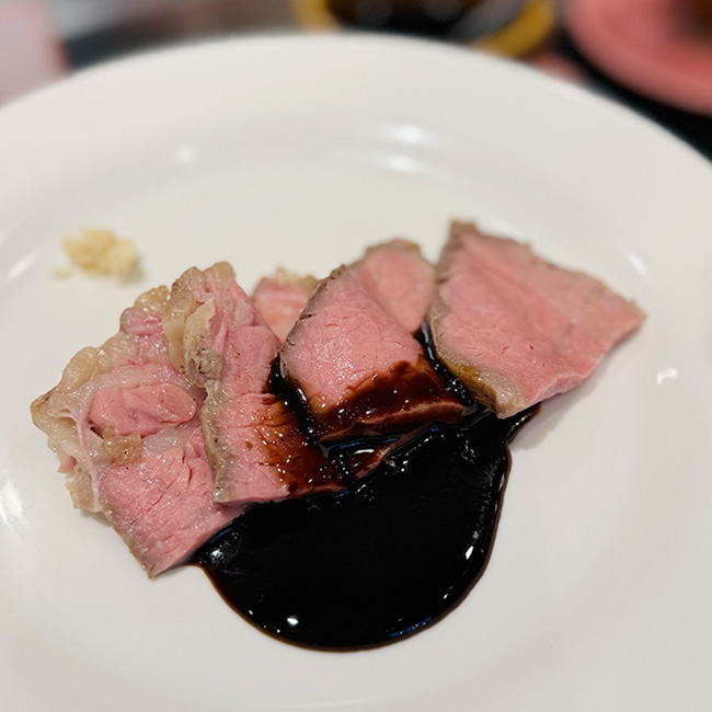 ヴィラフォンテーヌ グランド 東京有明　ディナービュッフェ「春色食彩フェア」　ローストビーフ