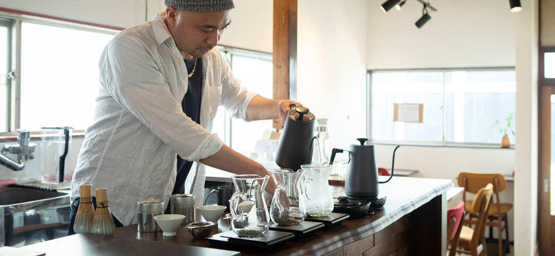【日本橋の日本茶カフェ】厳選された日本茶の飲み比べができる日本茶カフェ「ShiZen Tea」