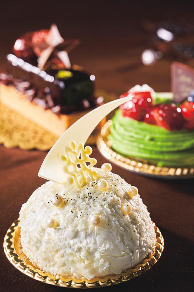 クリスタル・ドーム～ホワイトチョコのキリッシュケーキ～