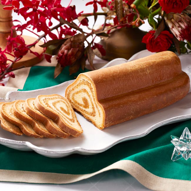 帝国ホテル 東京のクリスマスケーキ「ヌス シュトレン」