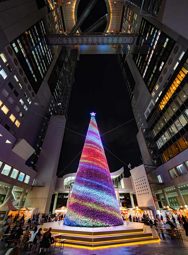 梅田スカイビル「UMEDA SKY BUILDING Christmas 2024」