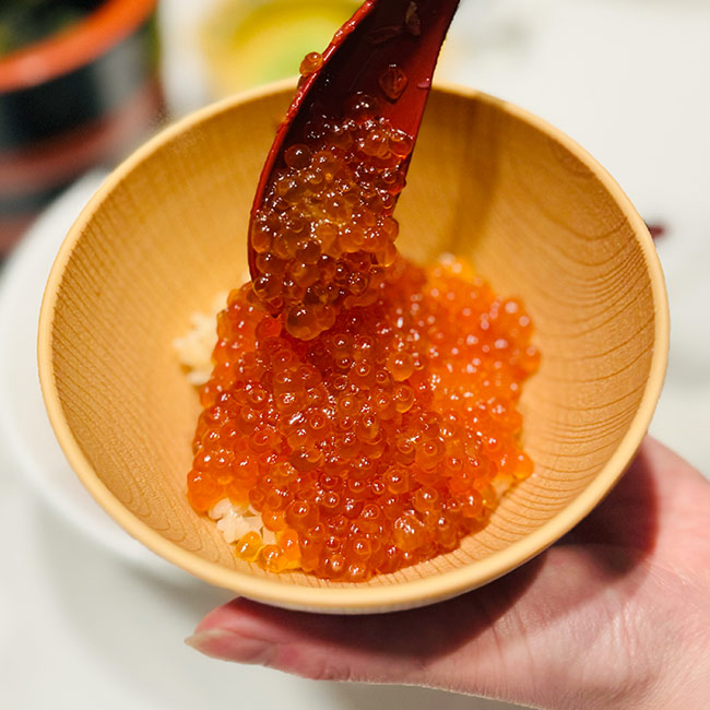 横浜ベイシェラトン ホテル＆タワーズ「コンパス」　北海道ビュッフェ　いくら丼