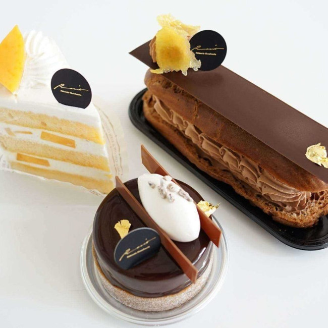 Patisserie Chocolaterie Recit「エクレールプラリネシトロンカフェ」