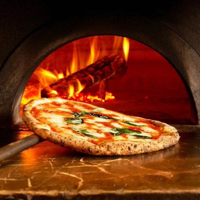 PIZZA SALVATORE CUOMO 池袋西口