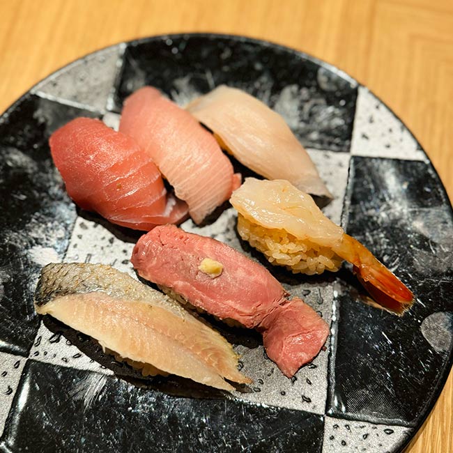 横浜ベイシェラトン ホテル＆タワーズ「コンパス」　北海道ビュッフェ　寿司