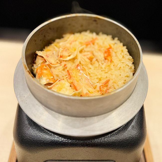 海鮮・鮨 食べ放題 かに村 上野本店　ビュッフェ　カニ釜飯