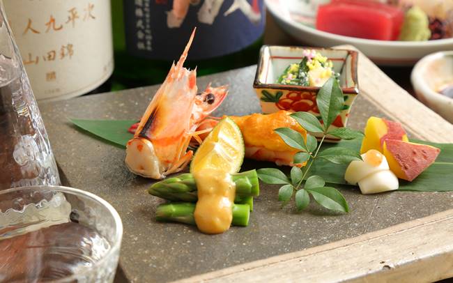 この冬、京都旅の新定番。「和食と日本酒」