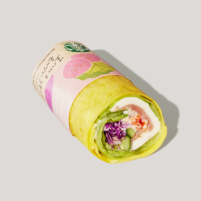 生ハム＆モッツァレラチーズ サラダラップ（525円）