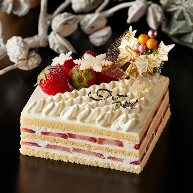ヒルトン東京ベイのクリスマスケーキ「ガトー・ド・ブランシュ」