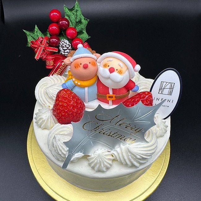ピエール マルコリーニのクリスマスケーキ「ブッシュ ドゥ ピエール 2022 」