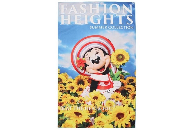 ファッション雑誌の表紙みたいな輝く笑顔は蜷川マジック？