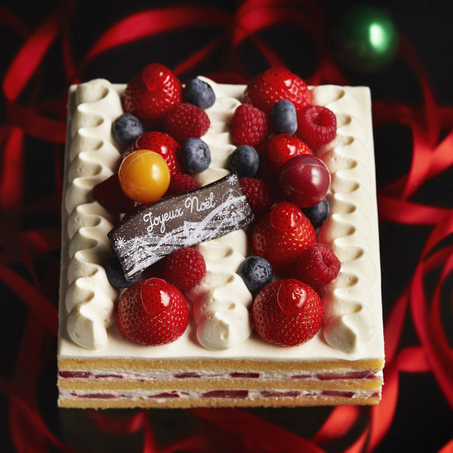 ANAインターコンチネンタルホテル東京「ピエール・ガニェール パン・エ・ガトー」のクリスマスケーキ「ストロベリーショートケーキ」