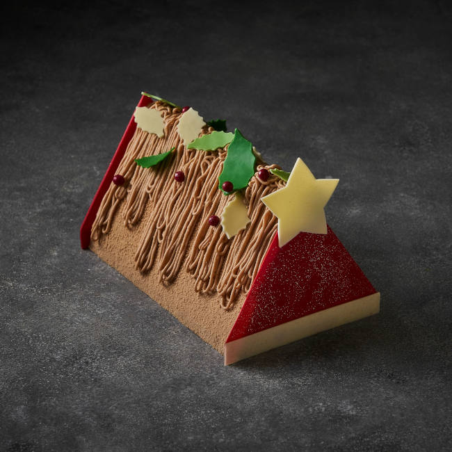 マンダリン オリエンタル 東京のクリスマスケーキ「モンブランカシス」
