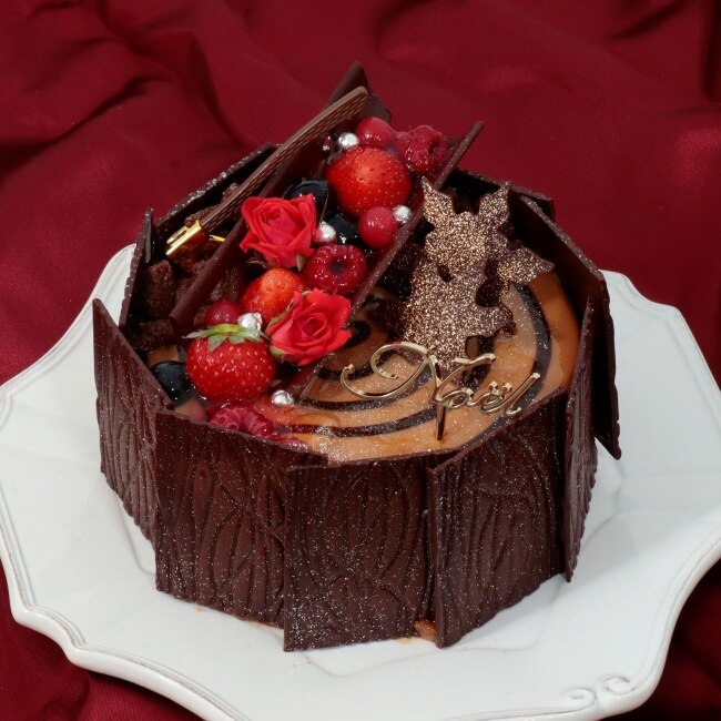 ベルアメールのクリスマスケーキ「ショコラ ド ノエル」