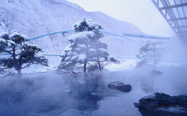 湯けむりの里　柏屋