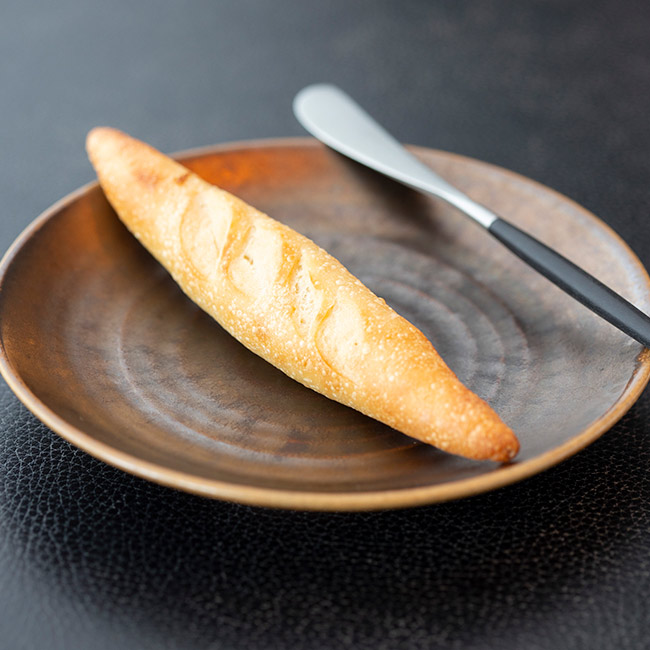 THE MOONのフレンチランチ　パン