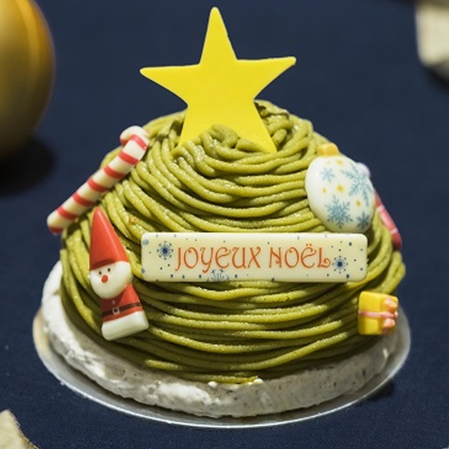 アンダーズ 東京のクリスマスケーキ「ピスタチオモンブラン」