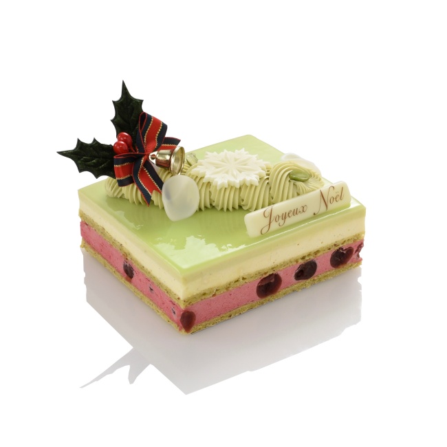 ジョエル・ロ ブションのクリスマスケーキ「ブッシュ ショコラ ピスターシュフレーズ」