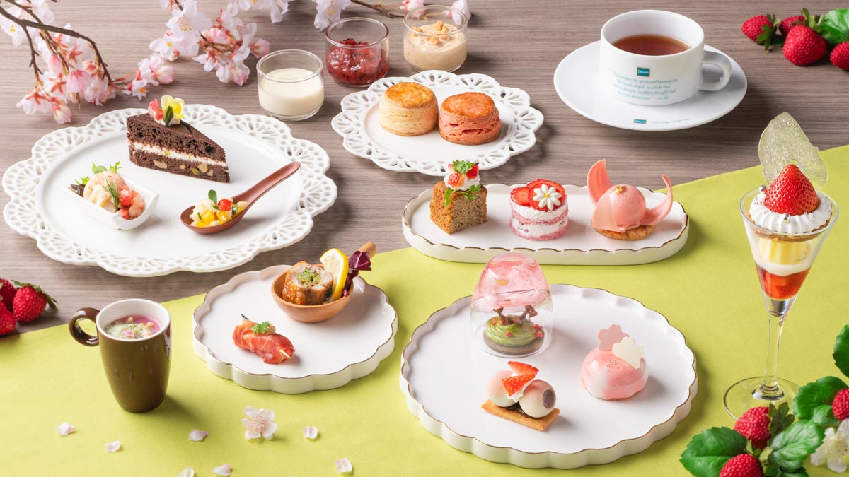 ヒルトン東京ベイ「Strawberry×Sakura Afternoon Tea（ストロベリー×桜アフタヌーンティー）」