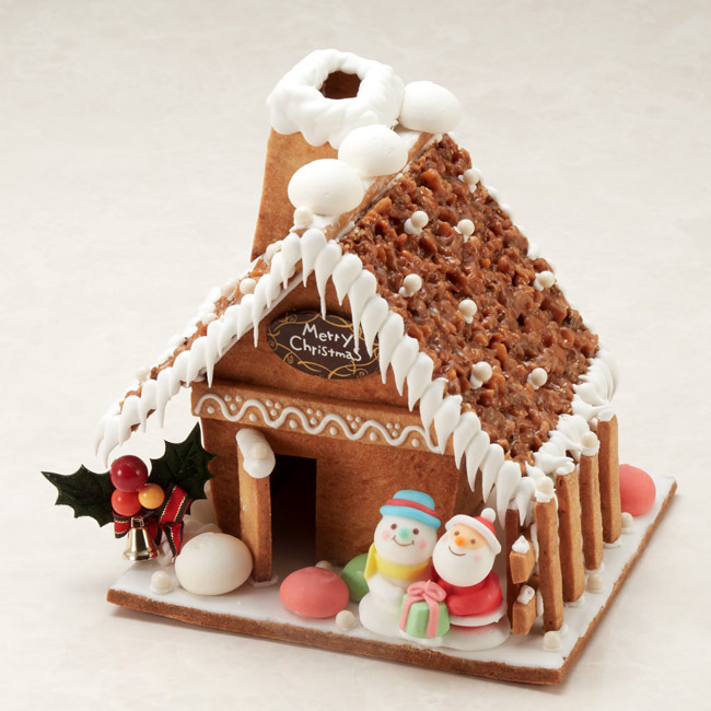 ロイヤルパークホテルのクリスマスケーキ「ヘキセンハウス」