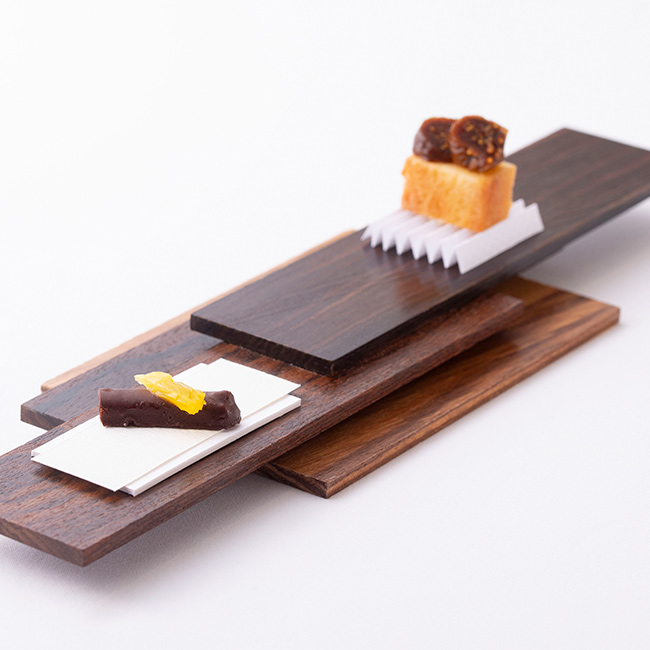 六本木・西麻布の高級フレンチ「Takumi」ランチコース　小菓子