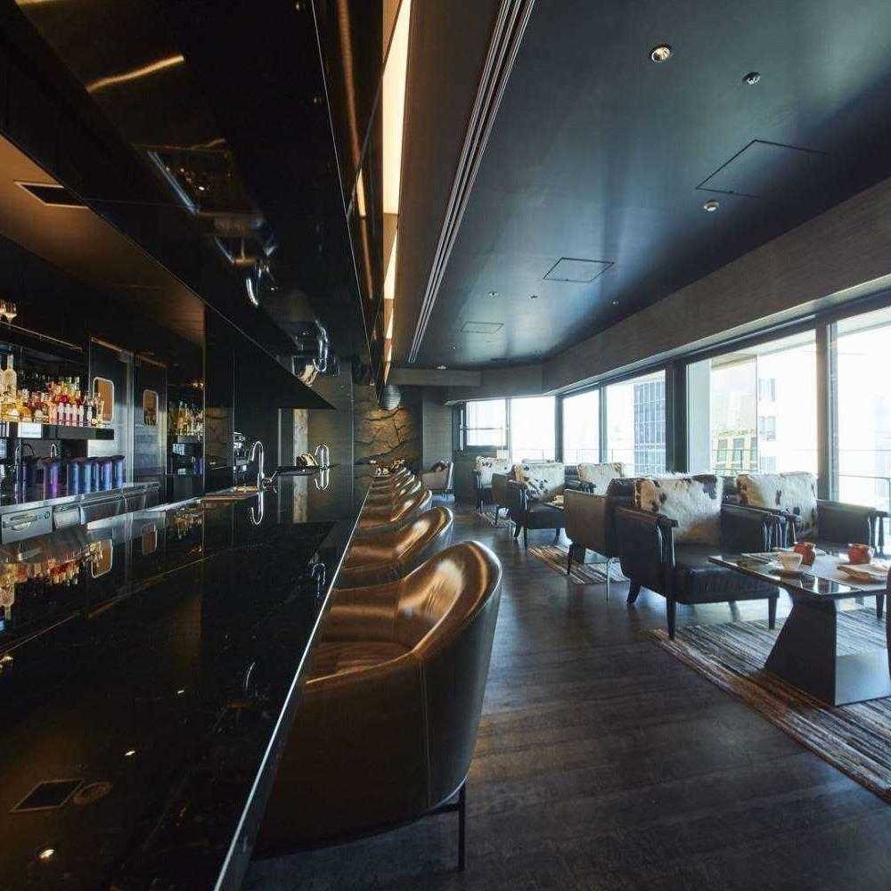 THE GREY ROOM
