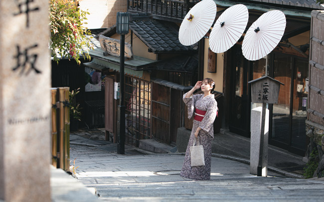 レトロかわいい京都観光名所を着物でめぐる