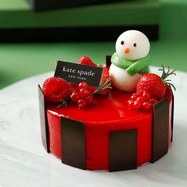 ザ ストリングス 表参道のチョコレートクリスマスケーキ「kate spade new york Holiday Cake」