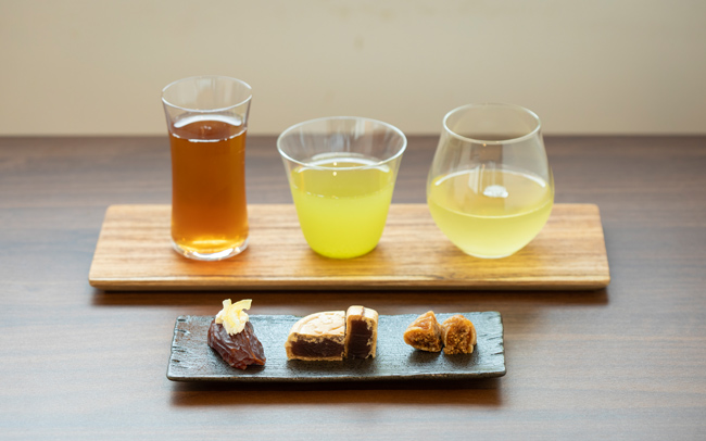 冷茶3種飲み比べセット ミニペアリングお菓子付き（1296円）