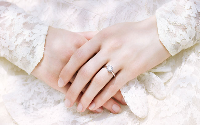 ワガママ花嫁の願いをかなえる婚約指輪選び