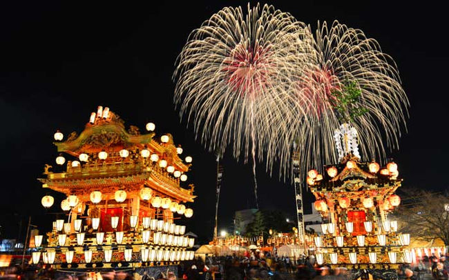 日本三大曳山祭の魅力を体感！秩父の冬花火
