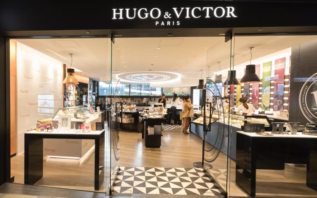 ユーゴ アンド ヴィクトール（HUGO & VICTOR） 表参道ヒルズ店