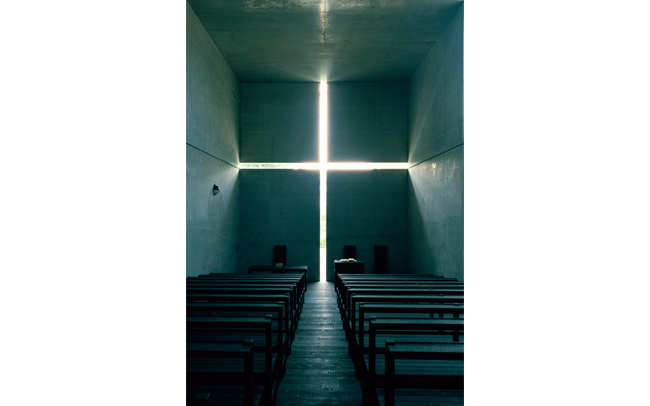 光の教会1989年、大阪府茨木市　撮影：松岡満男