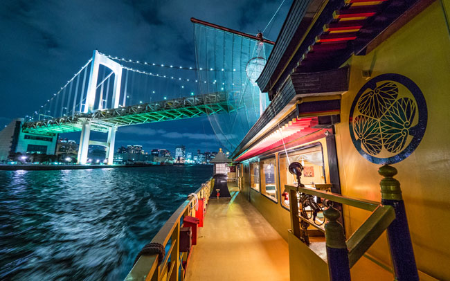 東京夜景を楽しみながら船上ビアガーデン