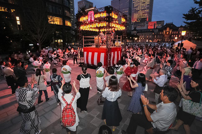 「大手町縁日 令和元年」盆踊り　昨年開催時の様子