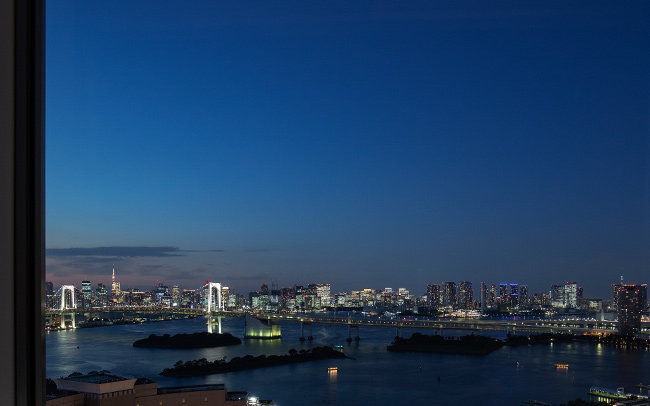 グランドニッコー東京 台場_美しい景色と特典で贅沢なひとときを。1泊2日の記念日カップルステイ