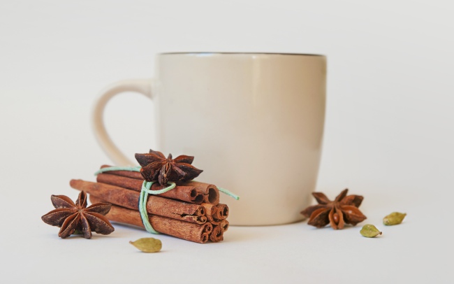 「桂皮（ケイヒ）」は風邪予防に効果的。紅茶やドリンクにプラスして、香りも楽しもう